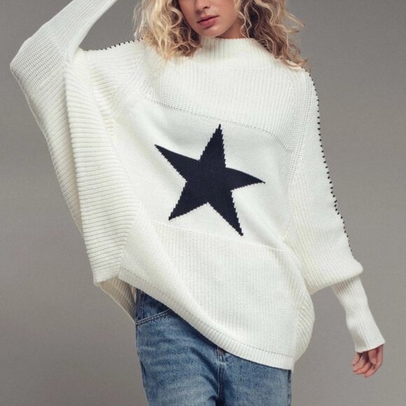 Star Knit Oversized Sweater Top - S/M - Picture 2 of 5